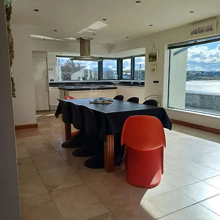 The Curlew * Carrigart