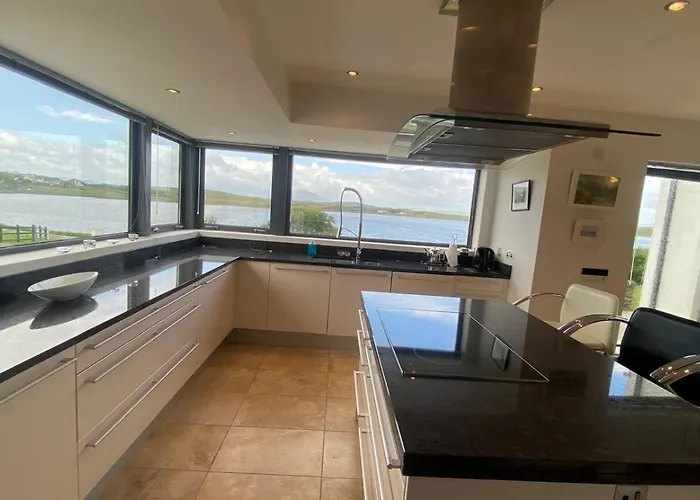 The Curlew Tatil Evi